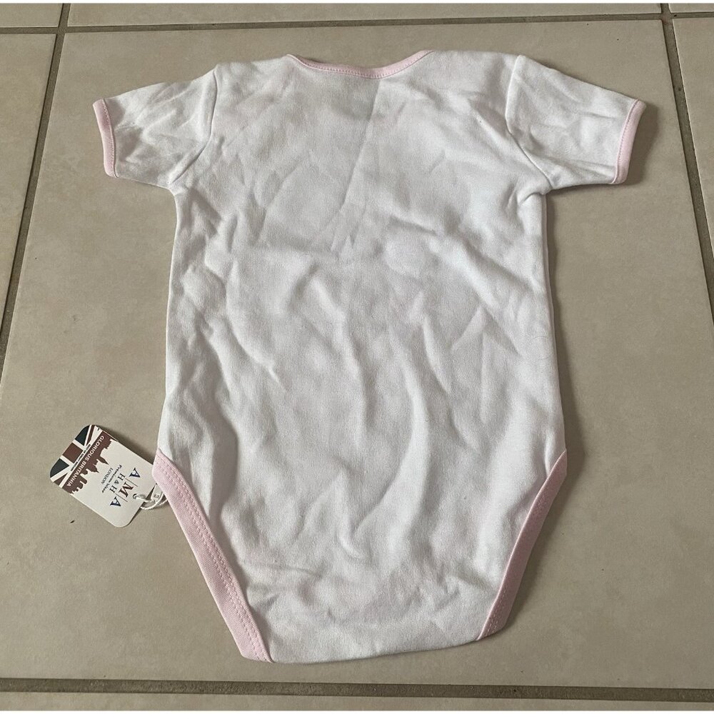 3/$15 SALE - NWT London England UK Britannia Baby Bodysuit Size 9-12 Months - Picture 2 of 6